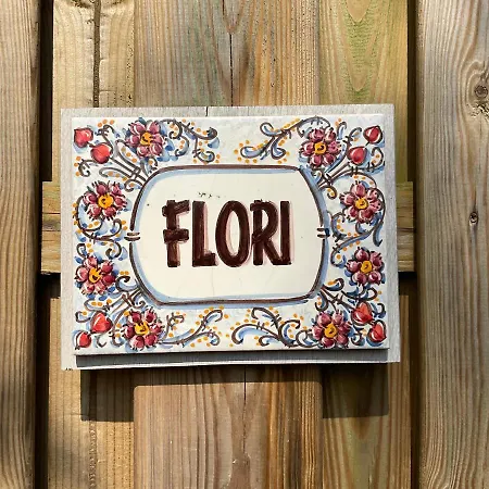 Flori Holiday home *